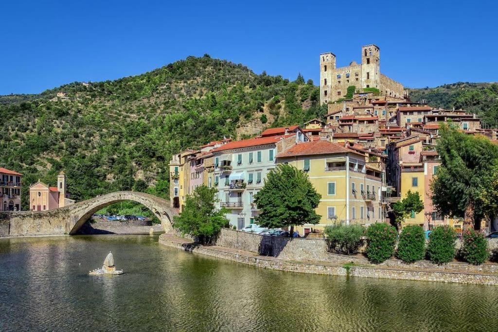 Appartamentino - Castle View, No Stairs Dolceacqua Dış mekan fotoğraf